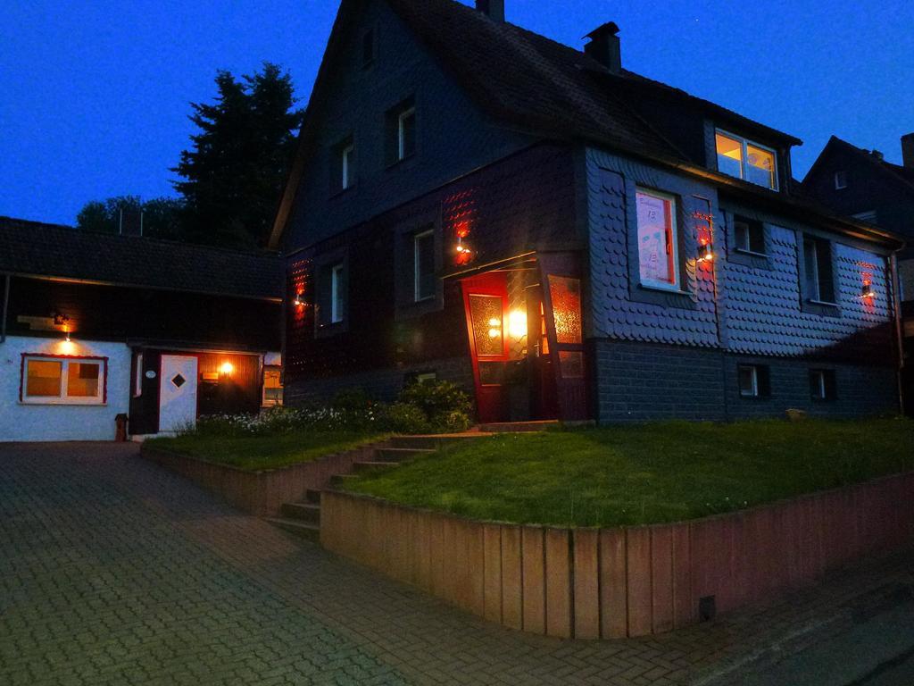 Harzhaus Willkommen เบราน์ลาเกอ ภายนอก รูปภาพ